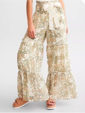 Miss Me Floral Wide Leg Pants Crochet Detail Tiered Flowy Pants XL Cream & Sage